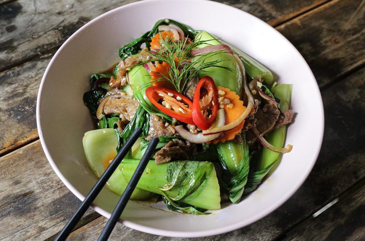 Beef wok tossed with mixed vegetables. Gluten free optional. 
Small size served with jasmine steamed rice available during lunch time for $16 only! 
We are open from 12 noon to 9:30pm. 
Can’t wait to see you all for lunch and or dinner! 🤗

#vietnamesewok #vietnamesefood #vietnamesecuisine #stirfried #healthyfood #freshingredients #halal #glutenfree #melbrestaurants #foodforfoodies #sydneyroad #brunswick