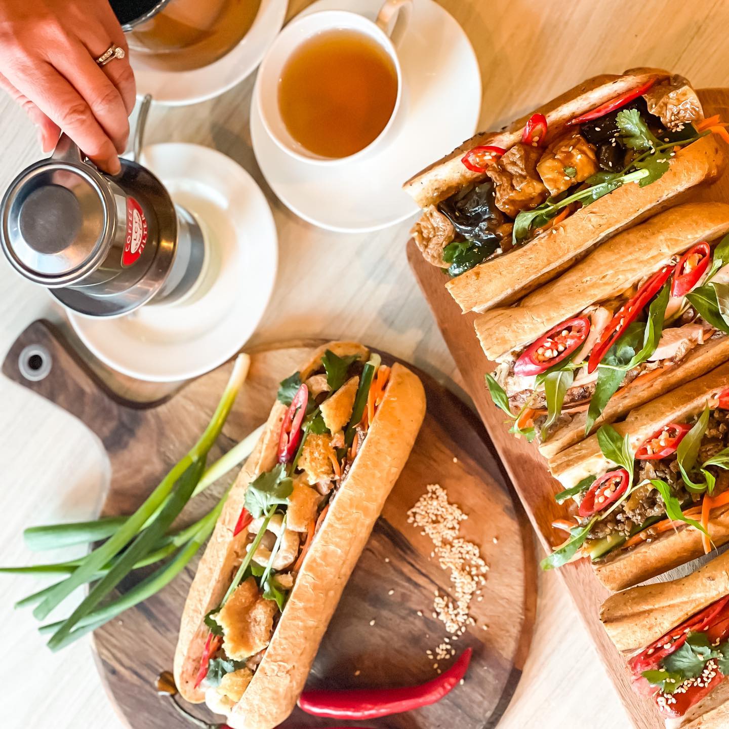 The perfect grab & go lunch. 
Banh mi + drink combo $13.5 only! 

1. Select your favourite gluten roll:
- Charcoal grilled chicken 
- Crispy pork belly
- Tofu & Eggplant (V)

2. Choose one non-alcoholic drink:
- Vietnamese iced coffee
- Homemade lemon iced tea
- Homemade lychee iced tea
- One soft drink 

GLUTEN FREE OPTION AVAILABLE TOO! Check our website hanoirose.com.au for more.